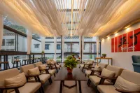 Daocheng Yunshu Hotel