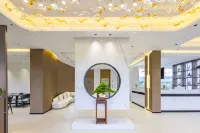 悅山水畔酒店（陽朔遇龍河十里畫廊景區店）