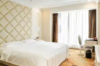Qingyan Hotel - غرفة مطلة على الجبل