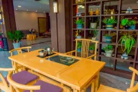 Tangute Muyun Hotel - balcón