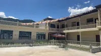 Maixiangju Homestay - Mountain view