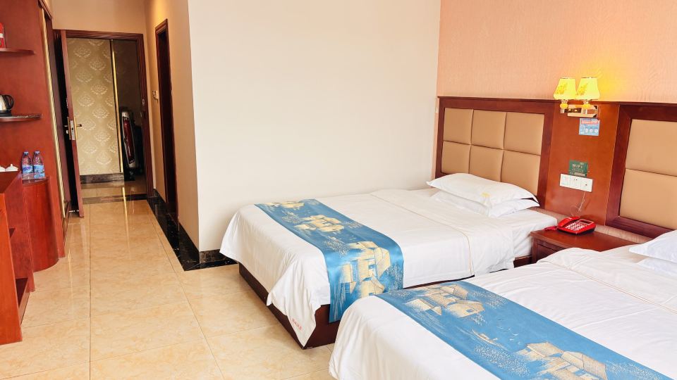 Mancheng Hotel