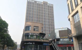 Qiyue Time Apartment (Changsha Medical College Branch)