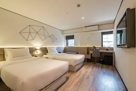 Yunrui Hotel, Zhongshan Park, Shanghai