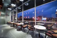 Sungold Designer  Hotel (Taikoo Li, Chunxi Road, Chengdu)