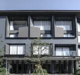 Crew Hotel Hotel di Wua Lai