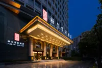 Rezen Select Hotel (Nanning Convention and Exhibition Center Hotel)