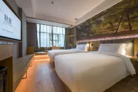 TRUE GO Hotel (Shenzhen Convention & Exhibition Center Gangxiabei Subway Station)