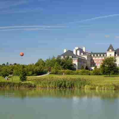Dream Castle Marne La Vallée Hotel Exterior