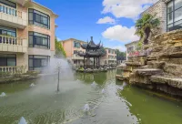 Conversion of Tianmu Lake Jingbo Lake View Resort Hotel Hotel in zona Champion Pavilion