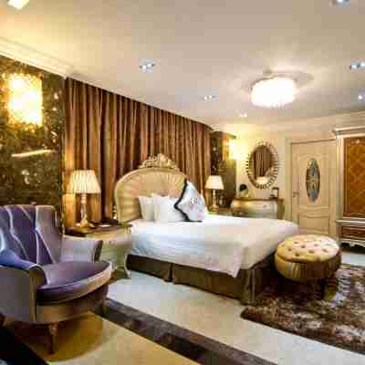 LK The Empress Rooms