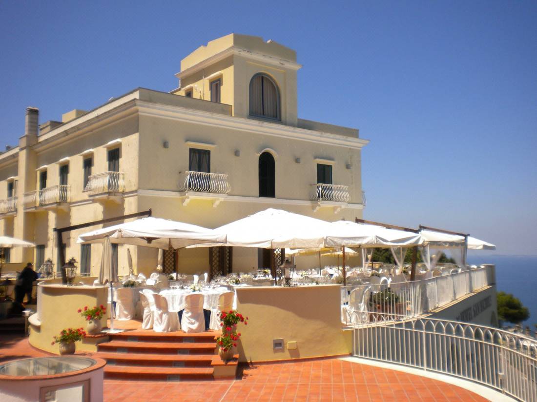 Hotel San Michele-Anacapri Updated 2022 Room Price-Reviews & Deals |  Trip.com
