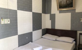 Hotel An Nhi by Zuzu
