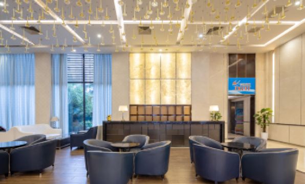 Tianyi East Ring Hotel (East High-speed Railway Station)