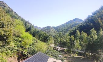 Zhenhua Mountain Villa, Chuanzang Line, Minnan County