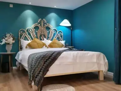 Yanlai Homestay (Yichang Wanda) Hotels in Creek Tower/Yiling Wanda Square