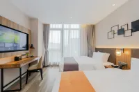 home inn Select Hotels-Lianhang Road Subway Station, Pujiang Hi-tech Park Hotel dekat NIKE