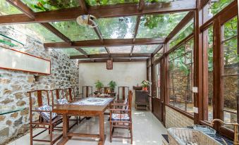 Floral Hotel · Taishan Heju Hotel