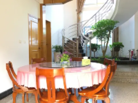 Anji Yunxian Pavilion Homestay