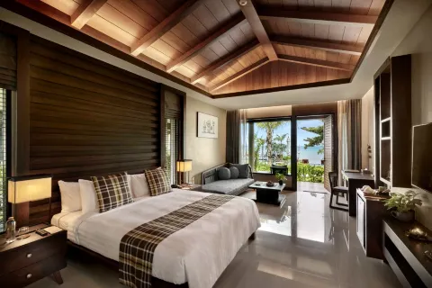 Khanom Beach Resort and Spa