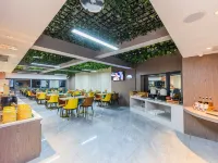 Echarm Hotel (Shuanglong Konggang Logistics Park) Hotels in Longli