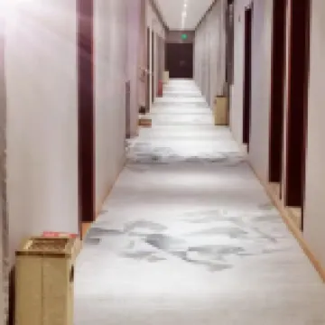 Yuanjia Hotel (Moon River)