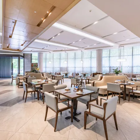 Allston Hotel (Baoji Exhibition Center)