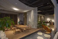 Daguan Academy Hotel (Guajia Temple)