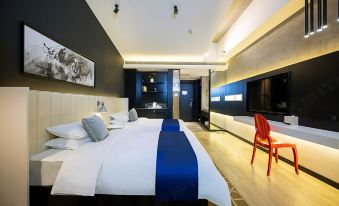 Huafeng Laiwangda Hotel