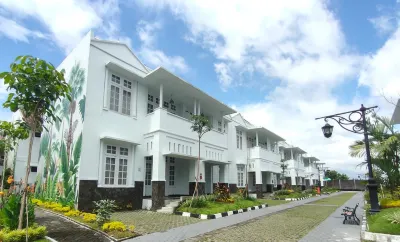 Al Azhar Azhima Hotel Resort and Convention Hôtels à : Ngemplak