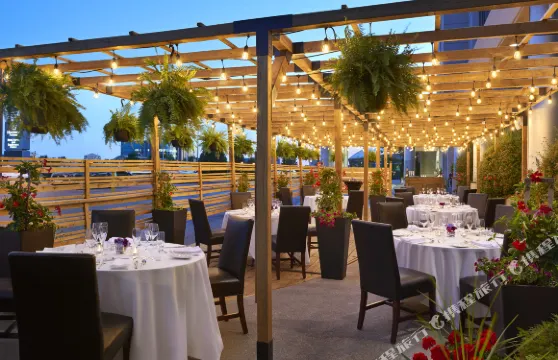 多倫多北公園大道喜來登套房酒店