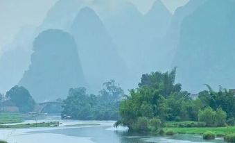Yangshuo Shanhelian Riverside Garden Hotel