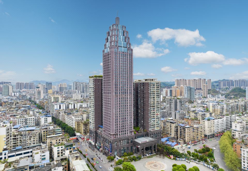 1. 쭌이 디징 호텔..