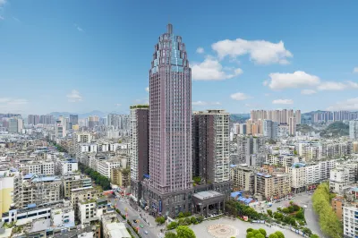 Royal View Hotel Hotellit kohteessa Honghuagang District