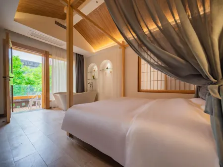 Jokeinn Отели рядом с достопримечательностью «Yong Ning Gate»