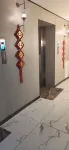 Qiuyoung Smart Hotel (Taiyuan Changzhi Road North America Xintiandi Branch)