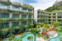 Panwaburi Beachfront Resort Hotel in zona Ao Makham Minimart
