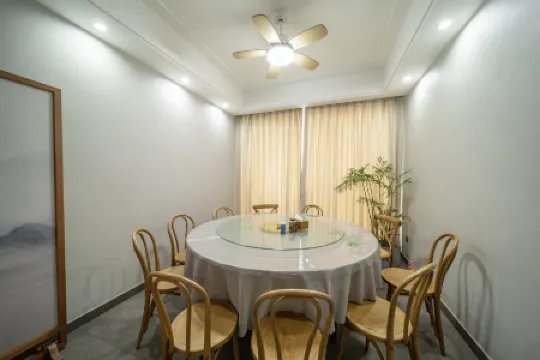 Jinyun Qiyushe Homestay (Xiandu Scenic Area)