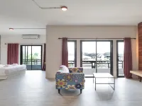 B2 Chiang Rai Phahonyothin Boutique & Budget Hotel Hotels near Roy Hun Noodle