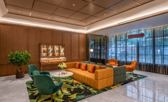 Orange Hotel (Yan'an 3rd Road, Qingdao Wusi Square)