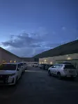 Jiangyuan Business Hotel - parking