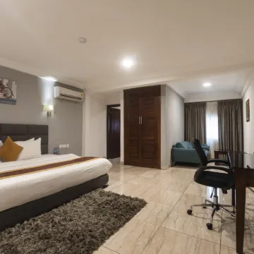 Airport View Hotel Hotels near Labadi