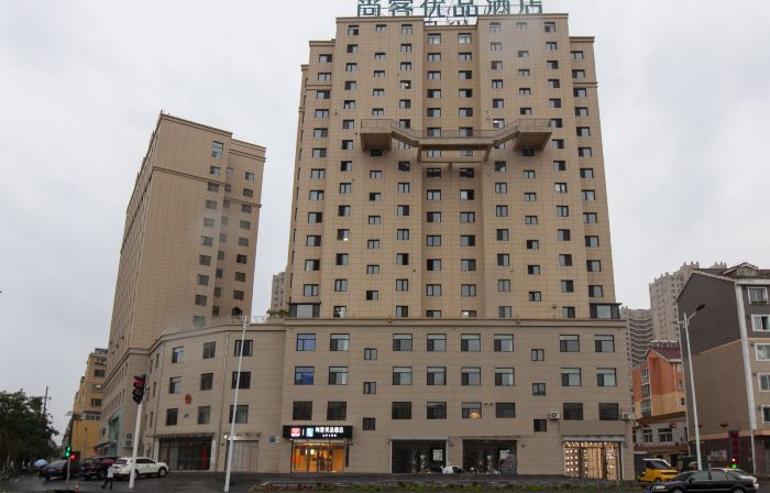 Shankee Tea Style Hotel (Chaoyang Lingyuan Hengfa Shopping Center)