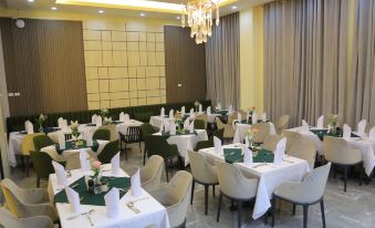 Triple E Hotel and Spa