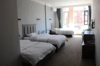 Qingyuan Hongshan Business Hotel