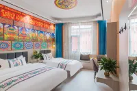 Ninglang County Daxing Zhaxidele Hotel