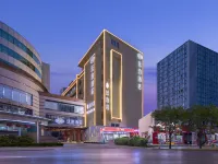 TILL BRIGHT Hotel (Changsha IFS International Finance Center Wu Yi Square) Hotels near Furong Square