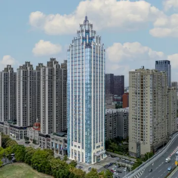 Fairfield By Marriott Wuhan Wuchang Hotels near Wuhan University of Technology (North Campus of Nanhu Campus)