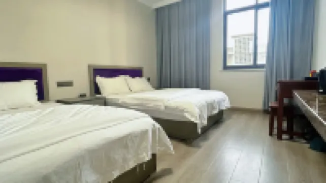 瀘県鉑金世家ビジネスホテル