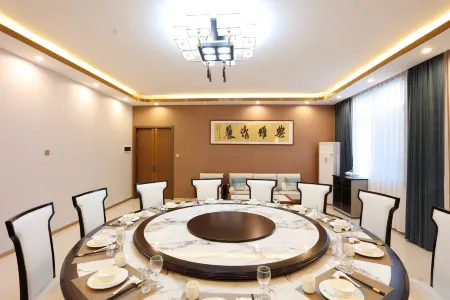 Kaijing Hotel Отели рядом с достопримечательностью «yi cui hu gong yuan»